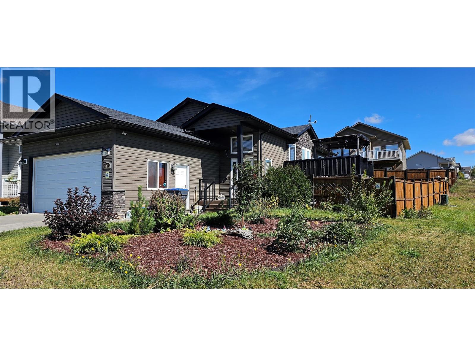 8416 18a Street, Dawson Creek, British Columbia  V1G 0E2 - Photo 1 - 10401227