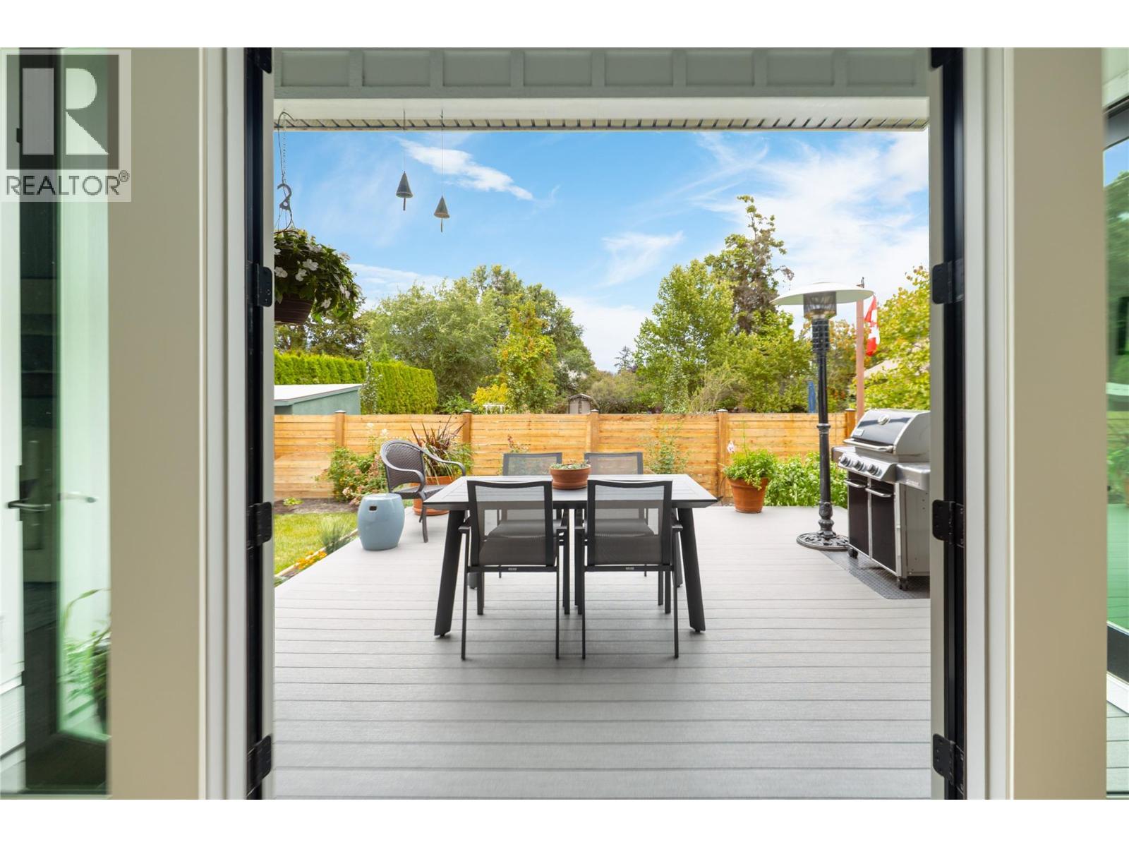 712 Hazell Road, Kelowna, British Columbia  V1W 1R3 - Photo 11 - 10400824