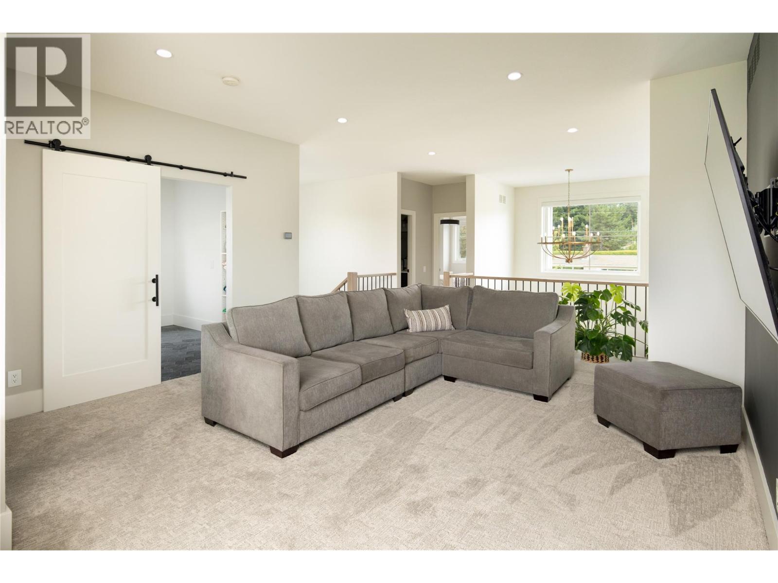 712 Hazell Road, Kelowna, British Columbia  V1W 1R3 - Photo 25 - 10400824