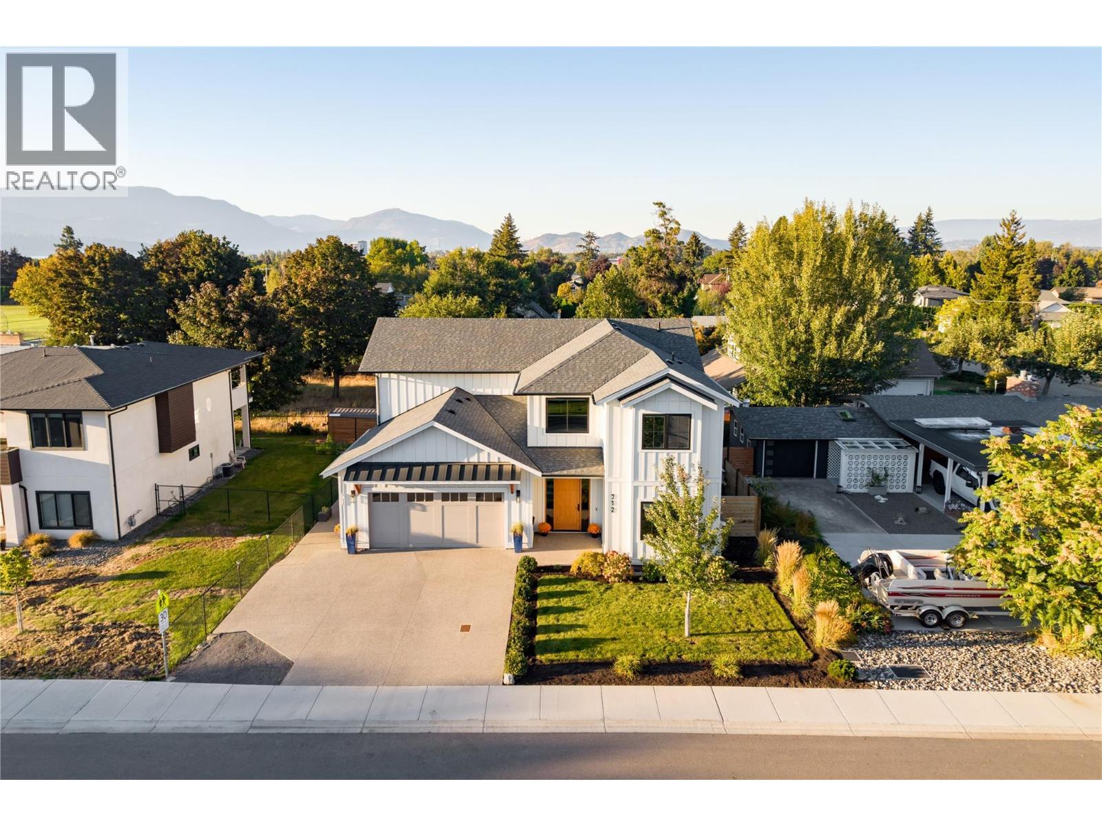 712 Hazell Road, Kelowna, British Columbia  V1W 1R3 - Photo 54 - 10400824