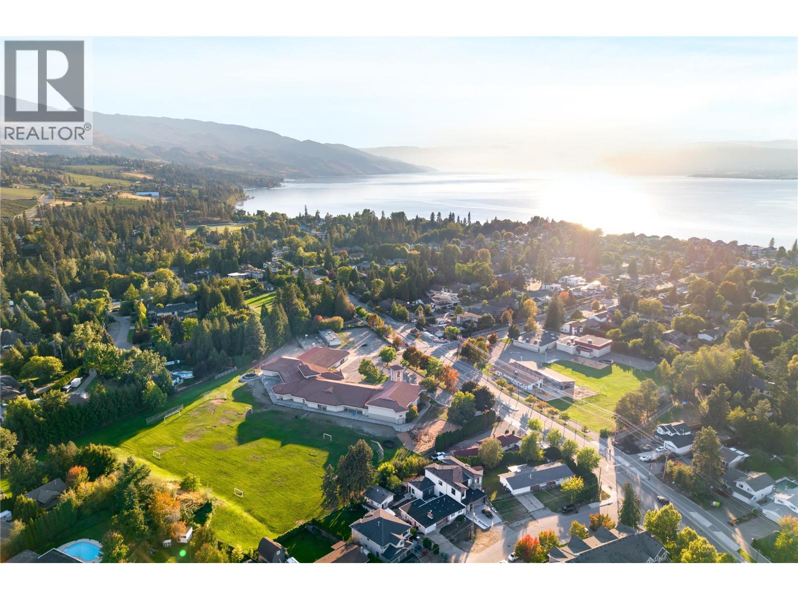 712 Hazell Road, Kelowna, British Columbia  V1W 1R3 - Photo 68 - 10400824