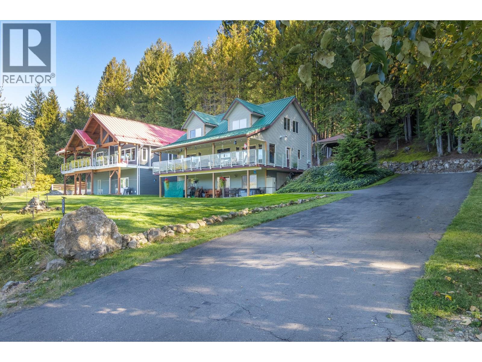3572 Eagle Bay Road, Eagle Bay, British Columbia  V0E 1T0 - Photo 39 - 10401045