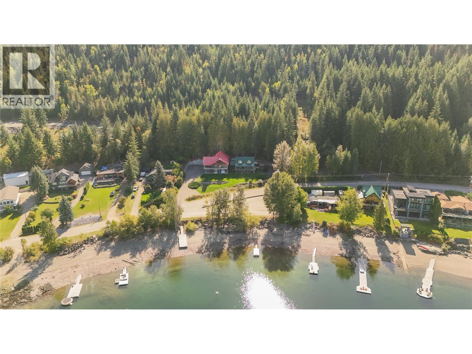 3572 Eagle Bay Road, Eagle Bay, British Columbia  V0E 1T0 - Photo 41 - 10401045