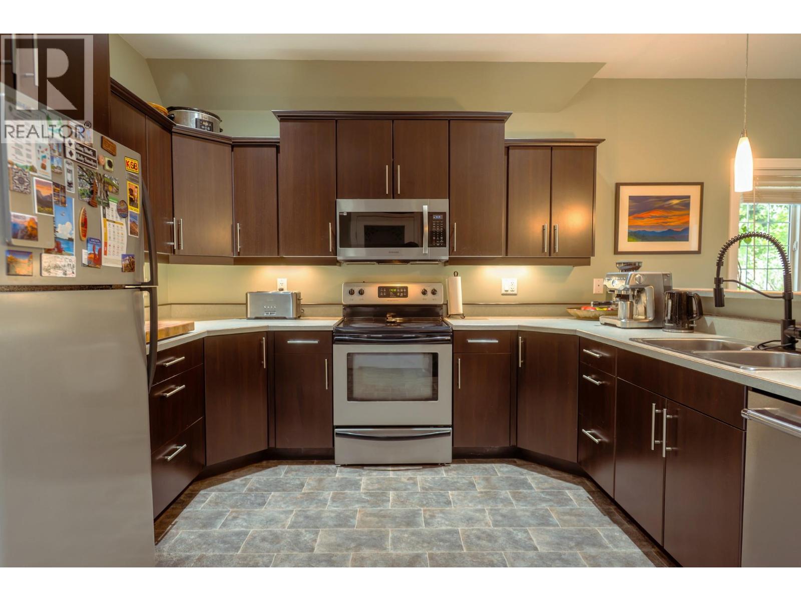 414 Beasley Street W, Nelson, British Columbia  V1L 6G9 - Photo 12 - 10400912