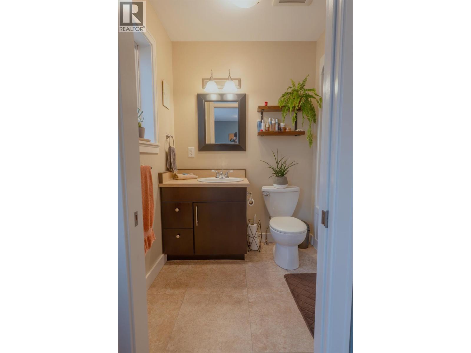414 Beasley Street W, Nelson, British Columbia  V1L 6G9 - Photo 40 - 10400912