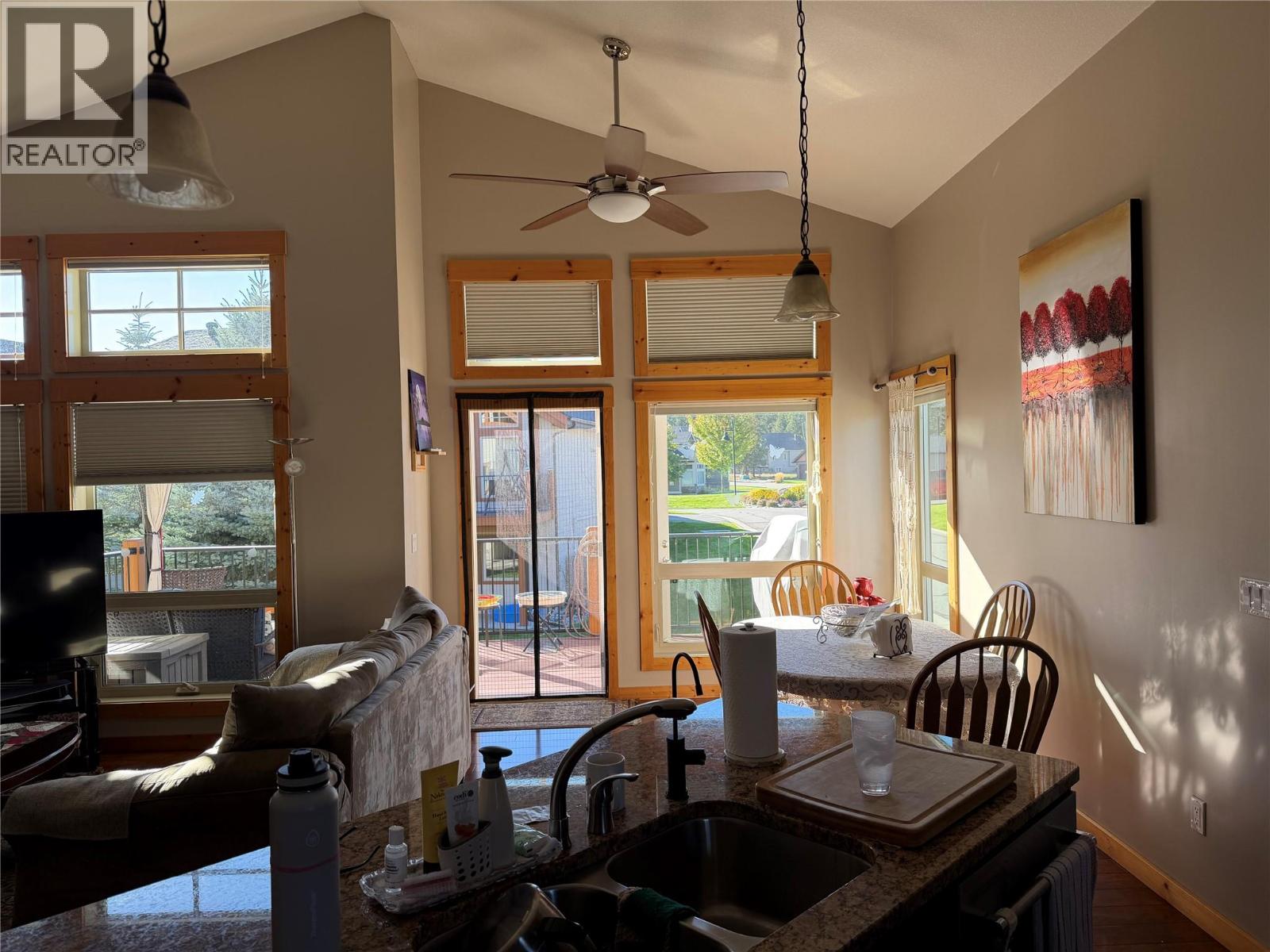 225 Boulder Creek N, Cranbrook, British Columbia  V1C 0B4 - Photo 5 - 10400802