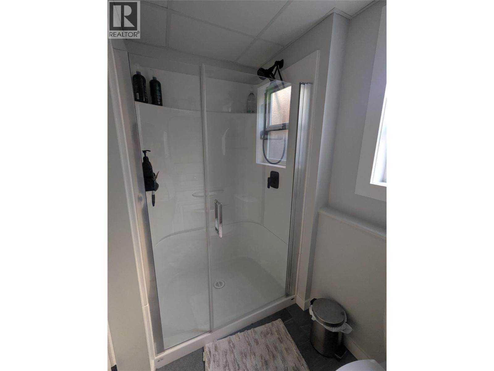 1018 Hillside Avenue, Chase, British Columbia  V0E 1M0 - Photo 20 - 10401332
