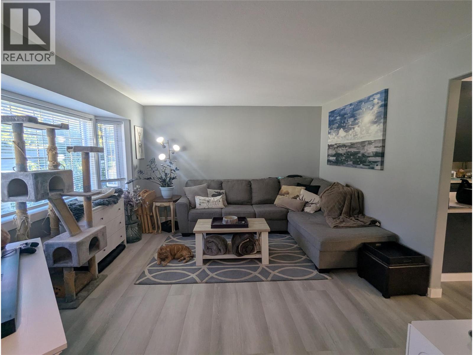1018 Hillside Avenue, Chase, British Columbia  V0E 1M0 - Photo 4 - 10401332