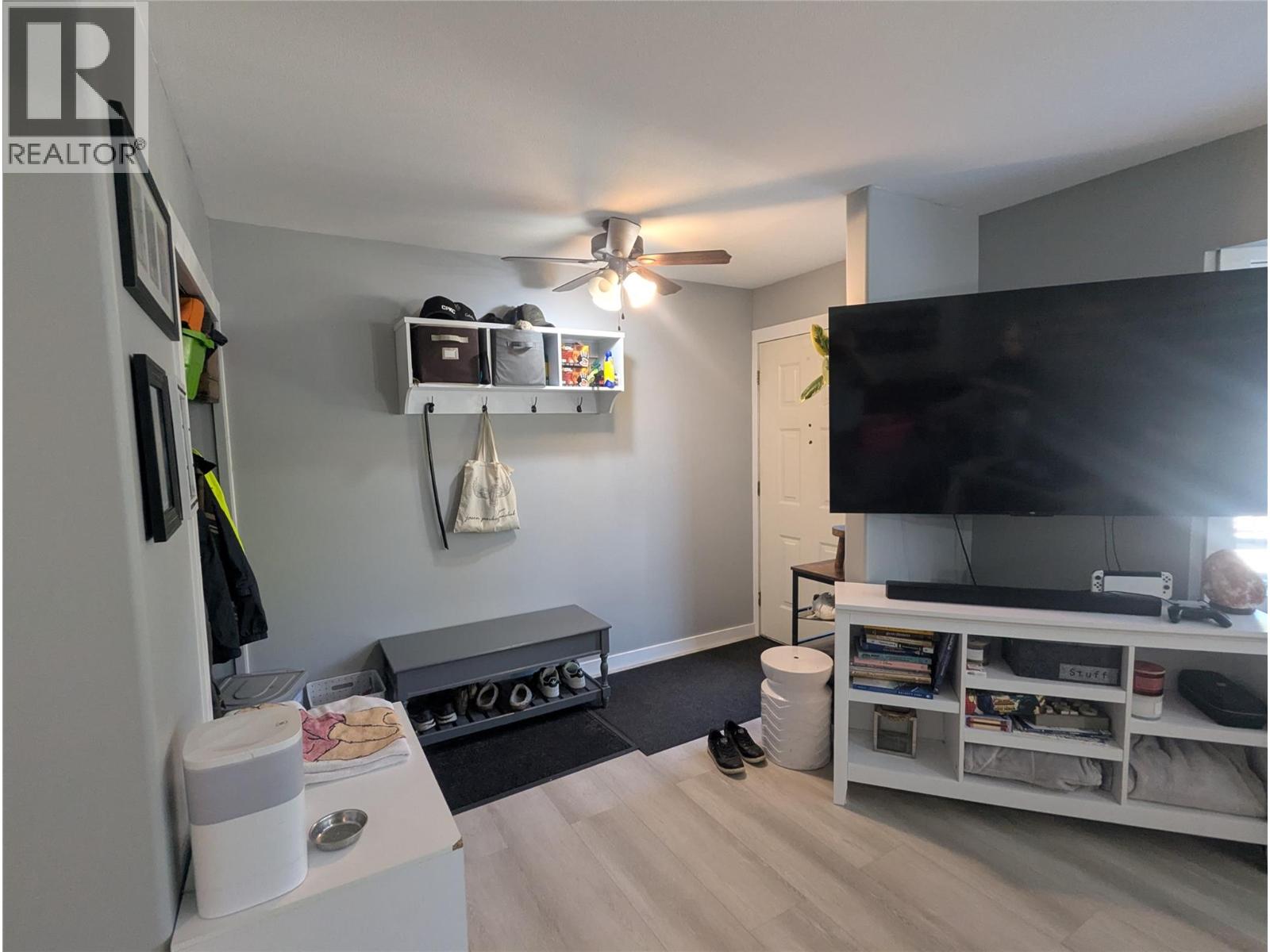 1018 Hillside Avenue, Chase, British Columbia  V0E 1M0 - Photo 5 - 10401332