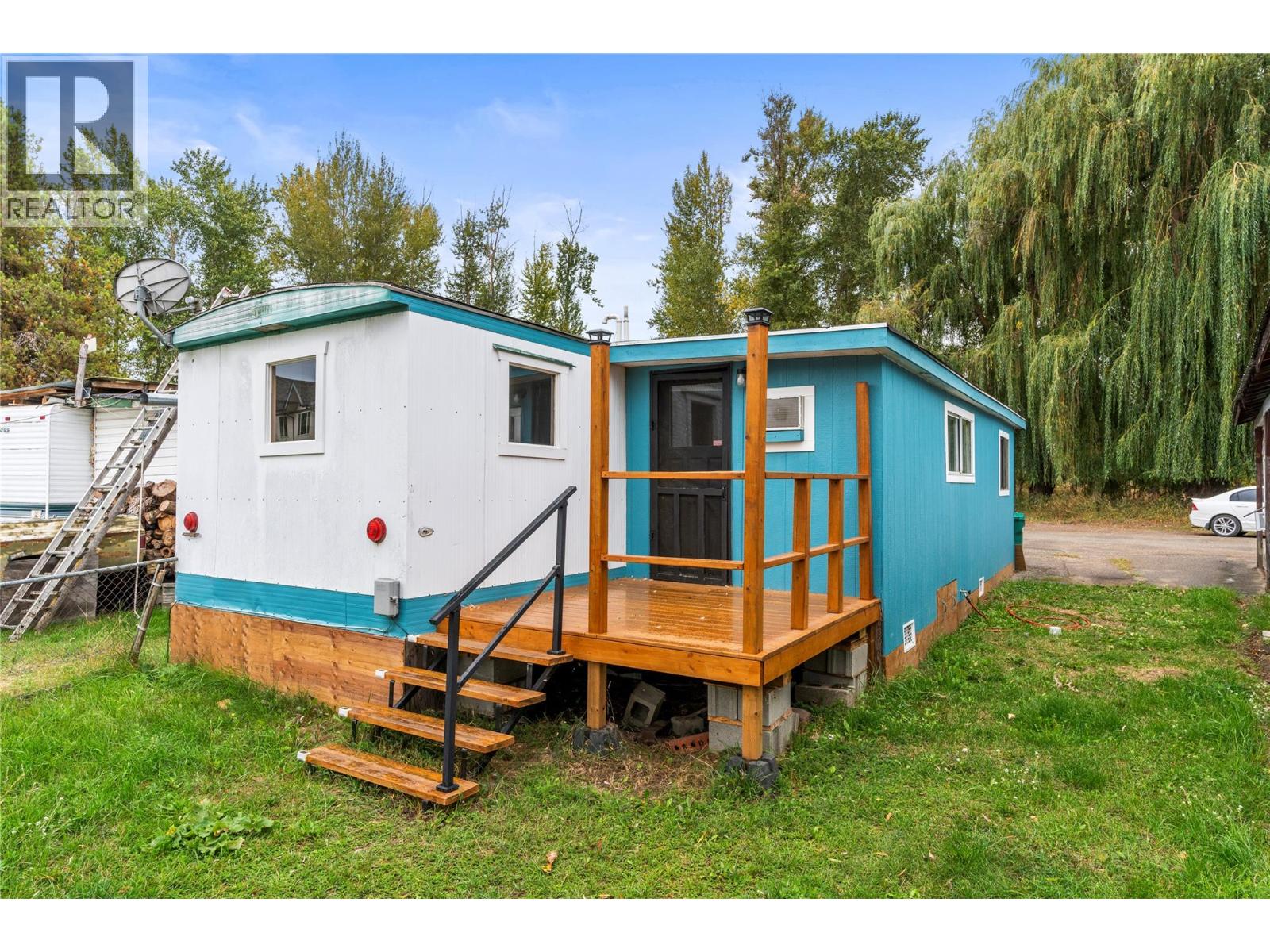 1879 Faulkner Avenue Unit# 4, Lumby, British Columbia  V0E 2G0 - Photo 5 - 10401264