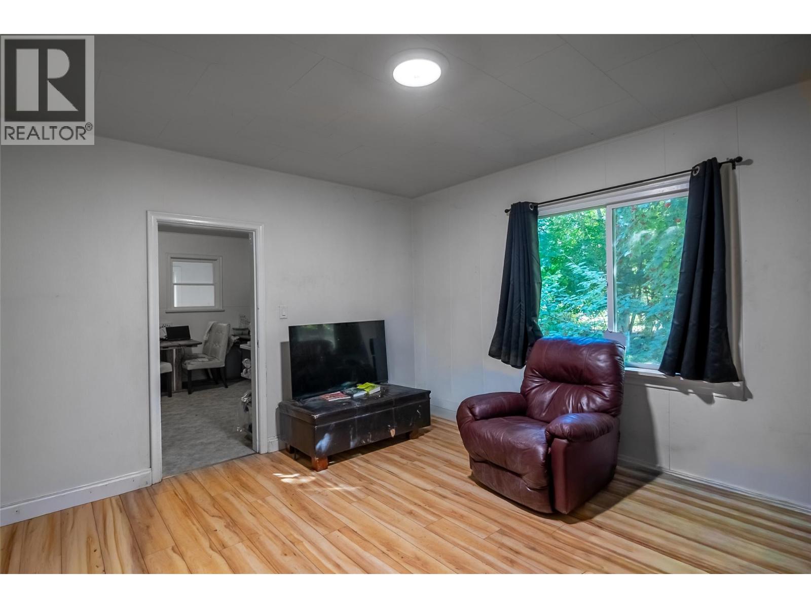3642 Catherwood Road, Revelstoke, British Columbia  V0E 2S0 - Photo 39 - 10399775