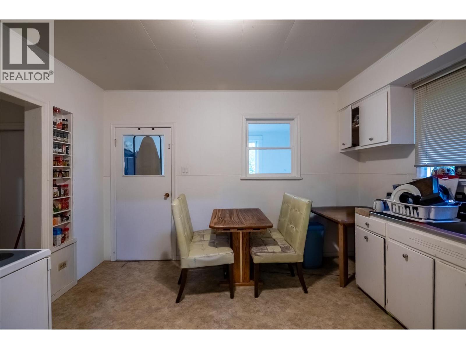 3642 Catherwood Road, Revelstoke, British Columbia  V0E 2S0 - Photo 40 - 10399775
