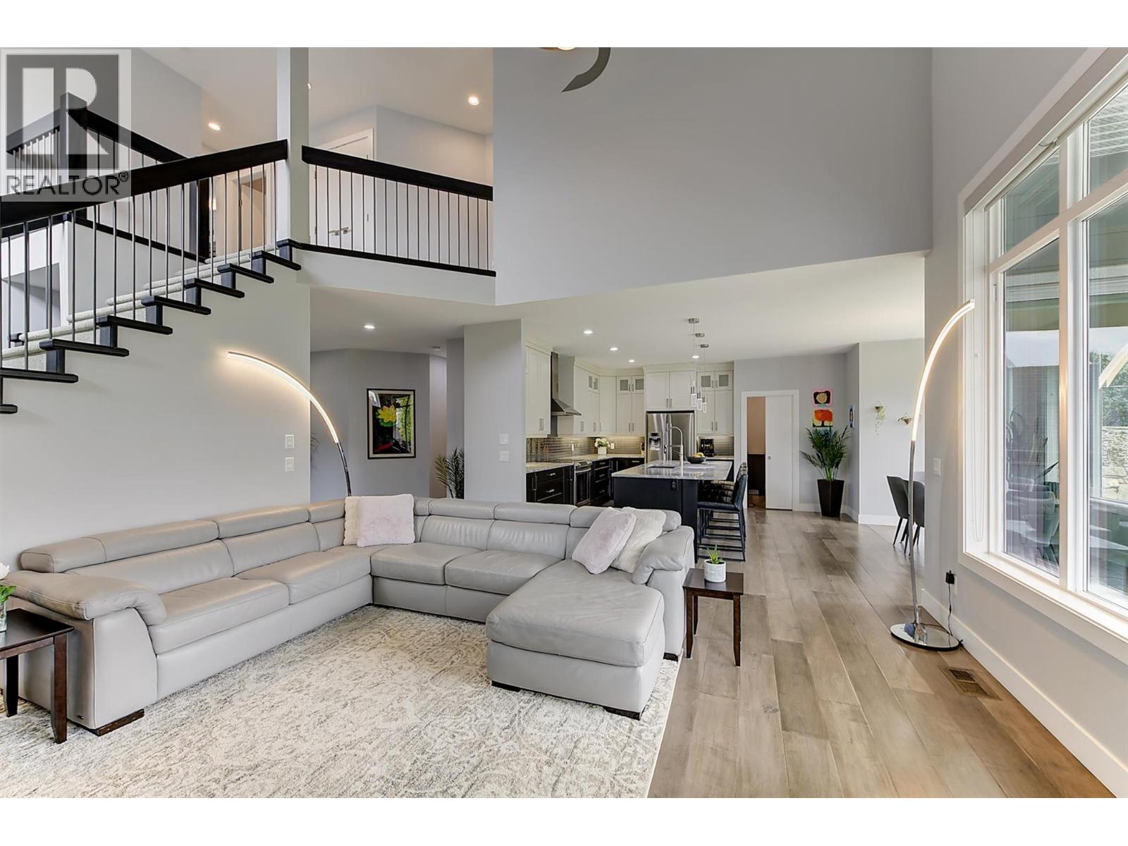 155 Skyland Drive, Kelowna, British Columbia  V1V 3A1 - Photo 10 - 10401248