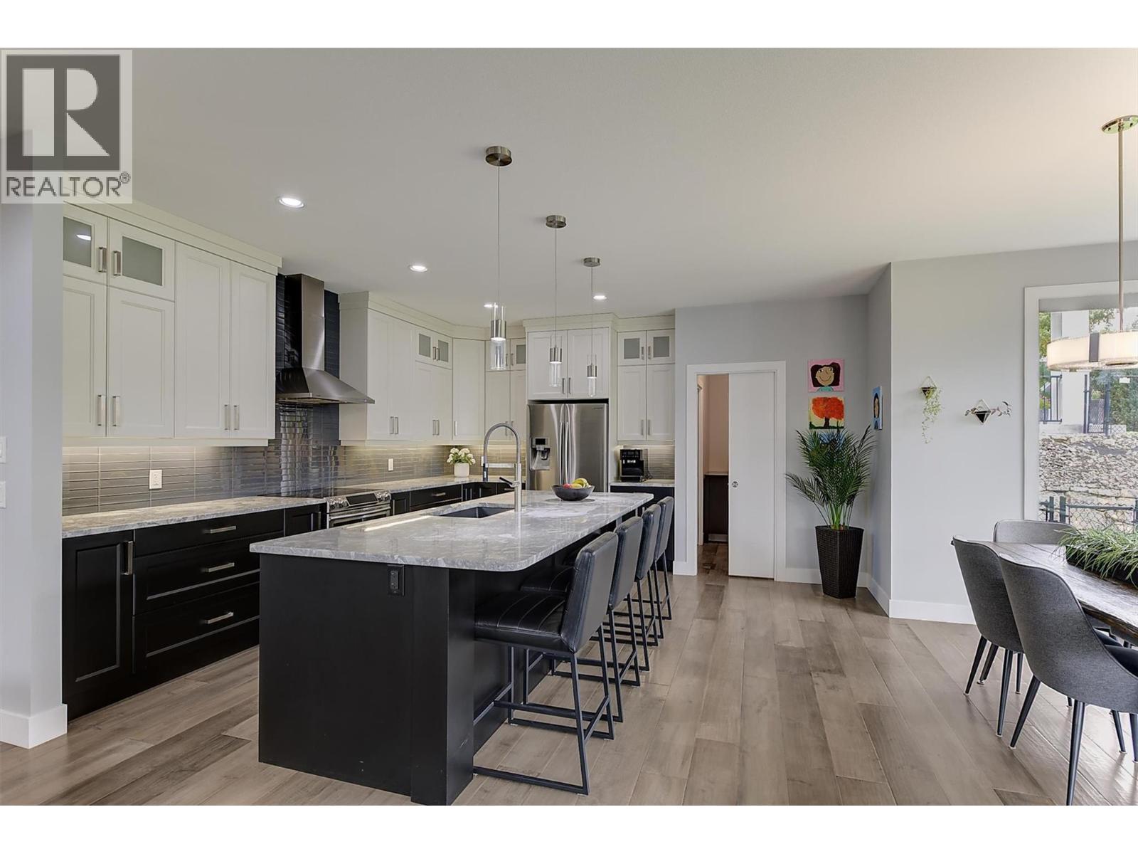 155 Skyland Drive, Kelowna, British Columbia  V1V 3A1 - Photo 12 - 10401248