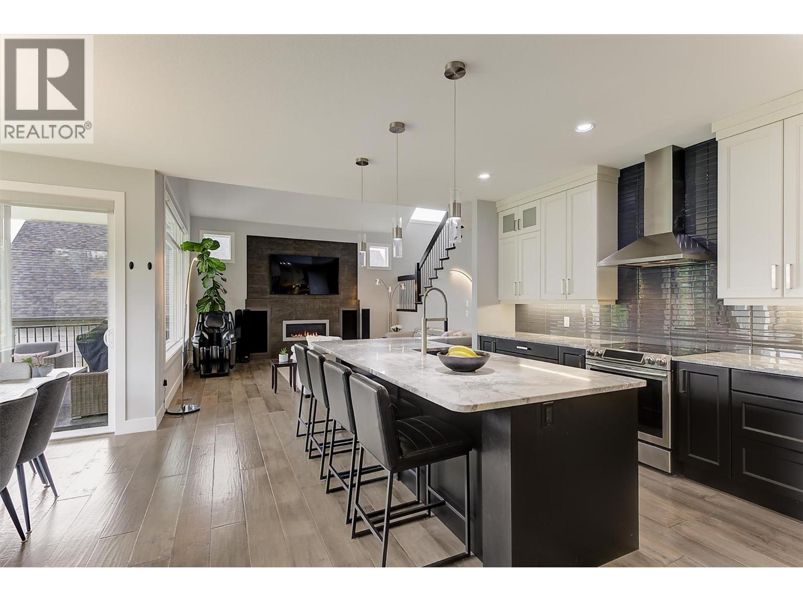 155 Skyland Drive, Kelowna, British Columbia  V1V 3A1 - Photo 14 - 10401248