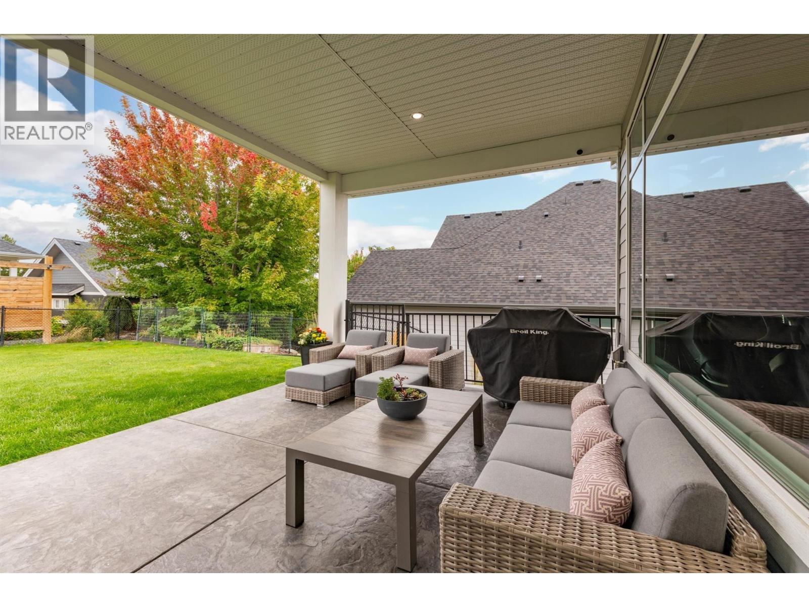 155 Skyland Drive, Kelowna, British Columbia  V1V 3A1 - Photo 19 - 10401248