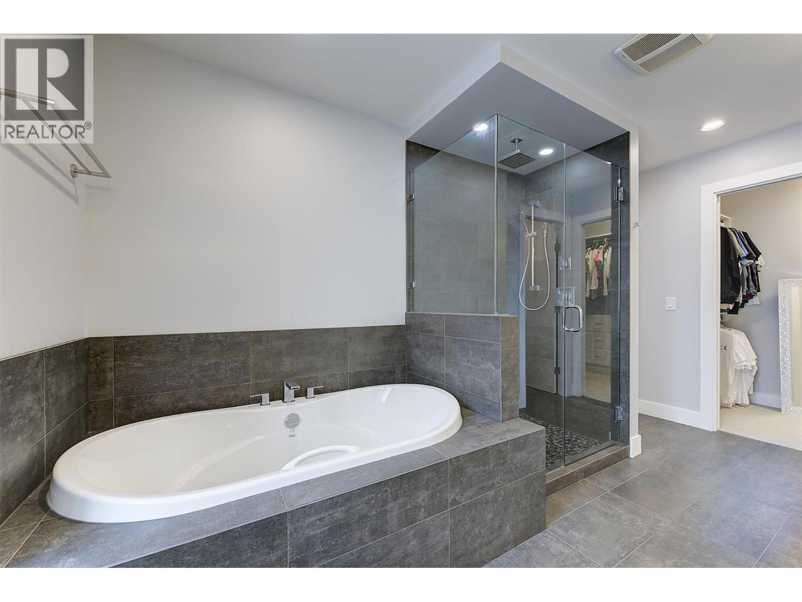 155 Skyland Drive, Kelowna, British Columbia  V1V 3A1 - Photo 40 - 10401248