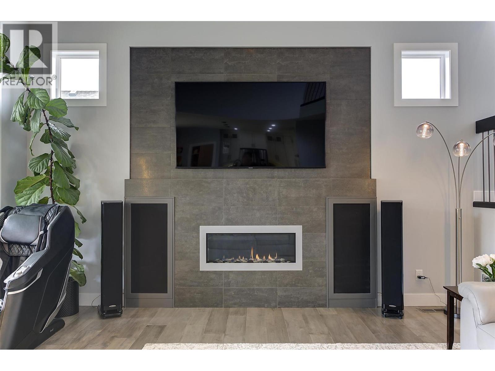 155 Skyland Drive, Kelowna, British Columbia  V1V 3A1 - Photo 7 - 10401248