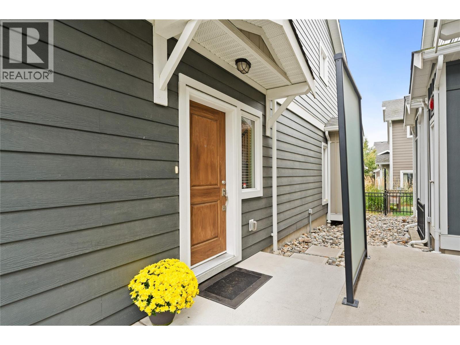600 Boynton Place Unit# 58, Kelowna, British Columbia  V1V 3B8 - Photo 2 - 10401133