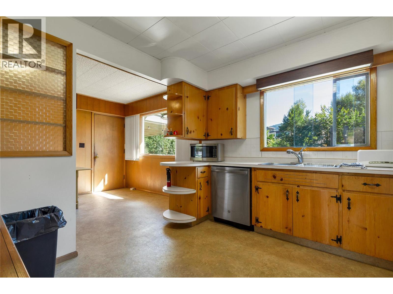 12310 Kalavista Drive, Coldstream, British Columbia  V1B 1K5 - Photo 18 - 10401293