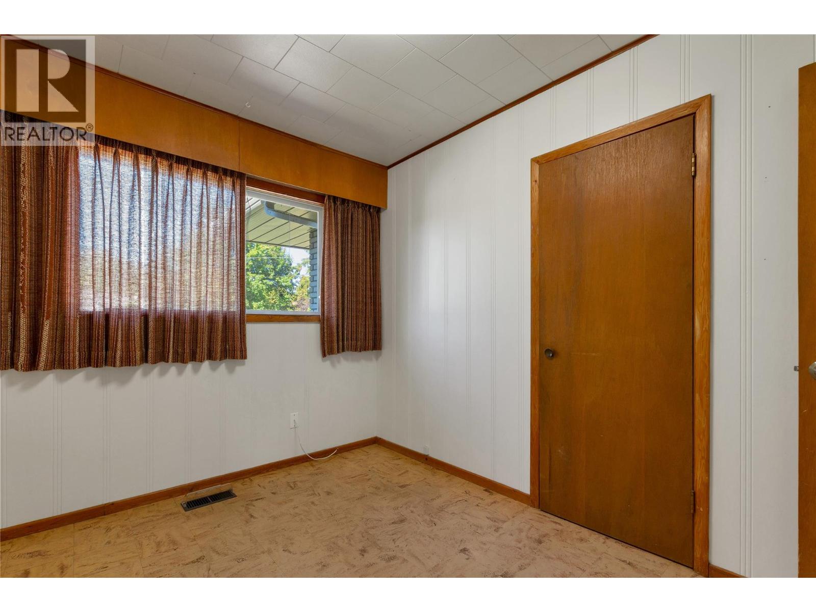 12310 Kalavista Drive, Coldstream, British Columbia  V1B 1K5 - Photo 33 - 10401293
