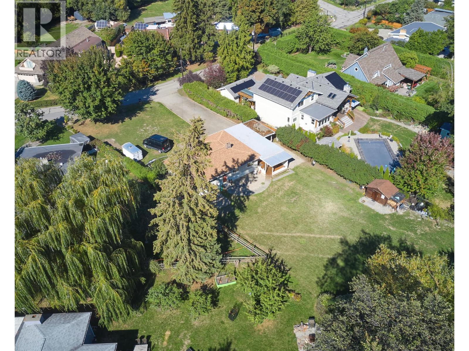 12310 Kalavista Drive, Coldstream, British Columbia  V1B 1K5 - Photo 69 - 10401293