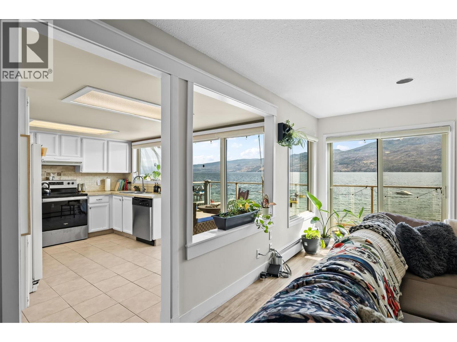 5275 Buchanan Road Unit# 205, Peachland, British Columbia  V0H 1X1 - Photo 11 - 10401179