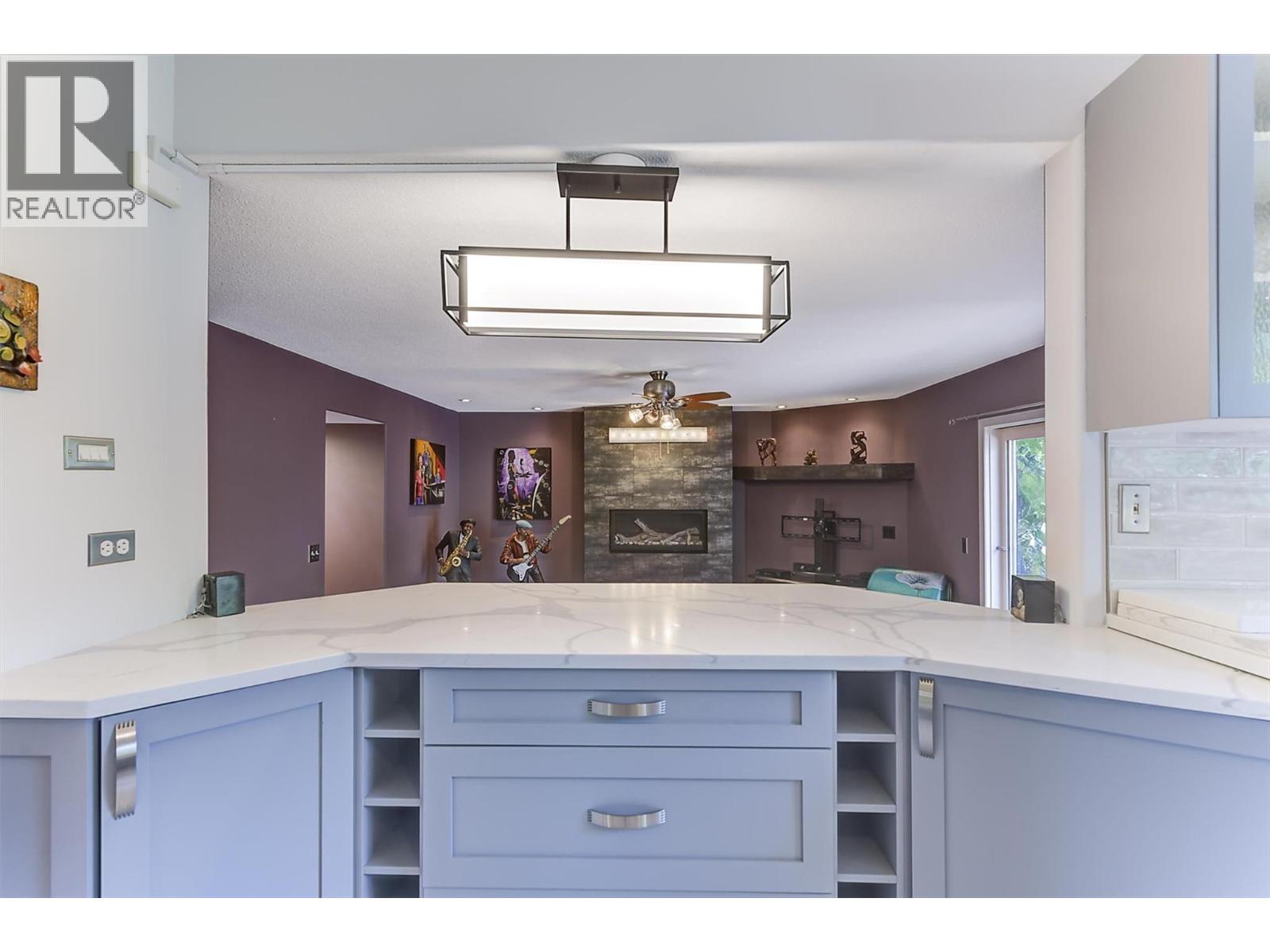 1852 Crossglen Court, Kelowna, British Columbia  V1V 1S4 - Photo 14 - 10401348