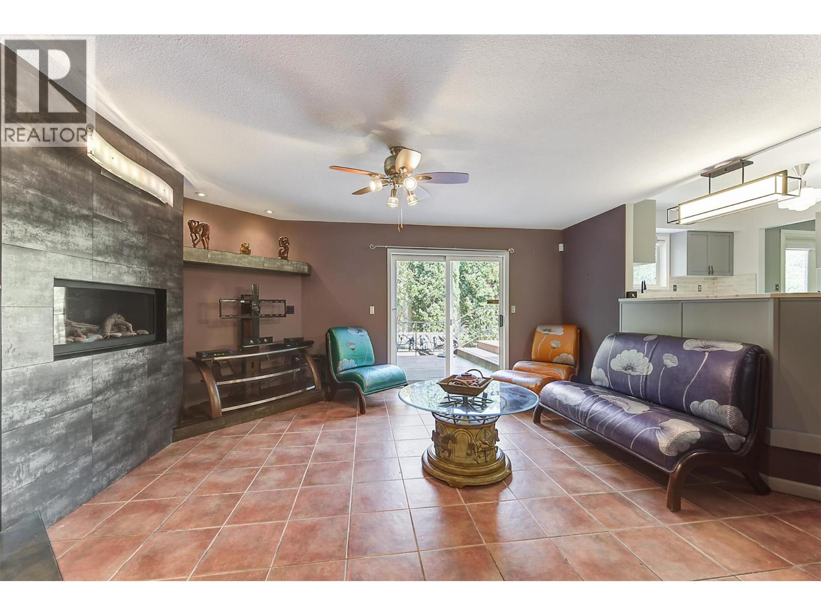 1852 Crossglen Court, Kelowna, British Columbia  V1V 1S4 - Photo 15 - 10401348