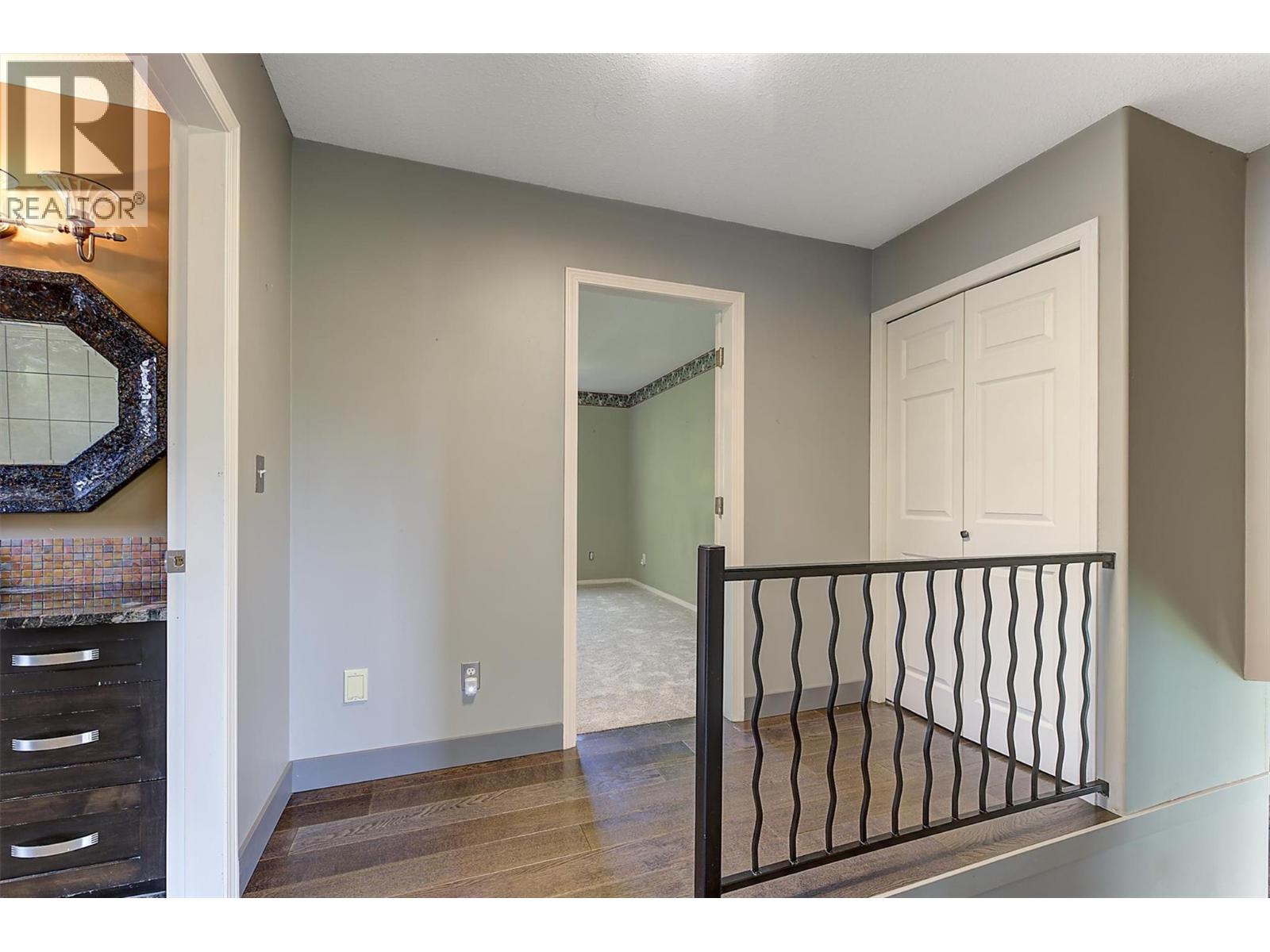 1852 Crossglen Court, Kelowna, British Columbia  V1V 1S4 - Photo 28 - 10401348