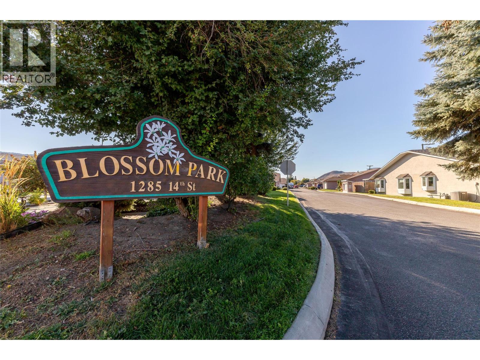 1285 14th Street Unit# 30, Kamloops, British Columbia  V2B 8K9 - Photo 1 - 10400898
