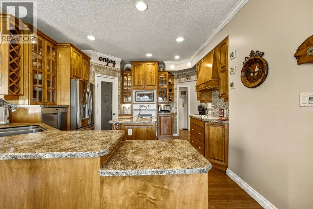 562 Mountain Drive, Vernon, British Columbia  V1H 2B7 - Photo 11 - 10401328