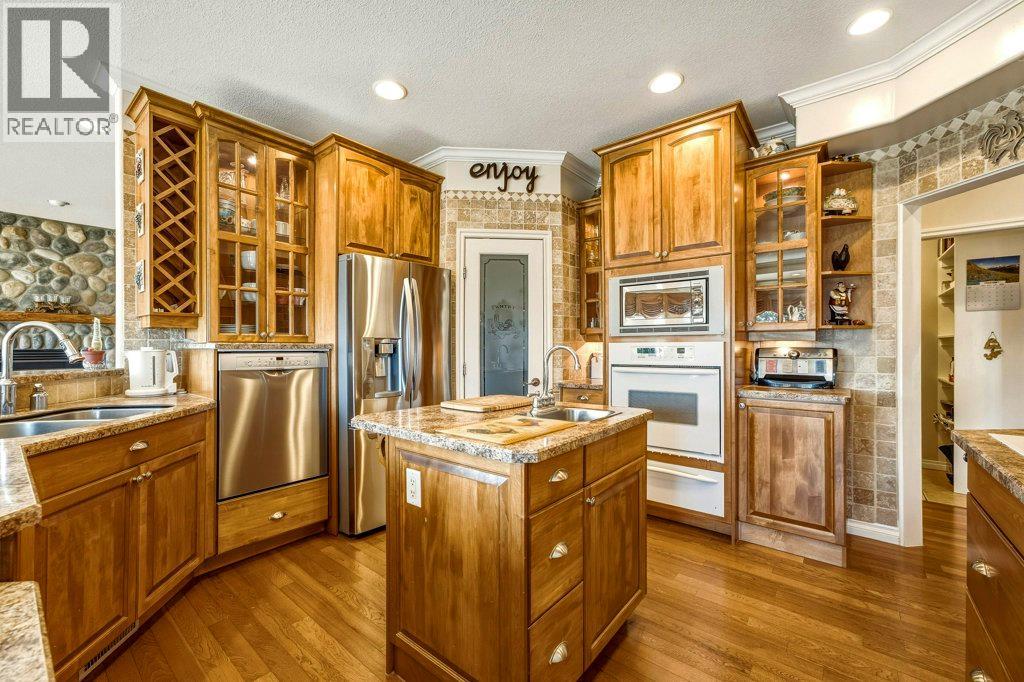 562 Mountain Drive, Vernon, British Columbia  V1H 2B7 - Photo 12 - 10401328