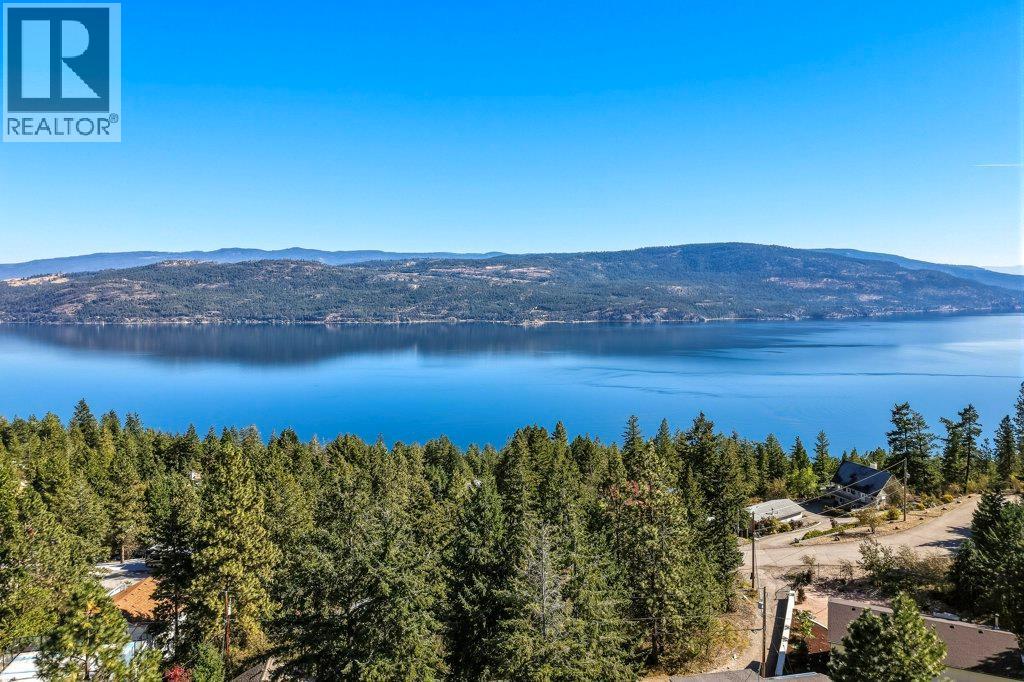 562 Mountain Drive, Vernon, British Columbia  V1H 2B7 - Photo 47 - 10401328