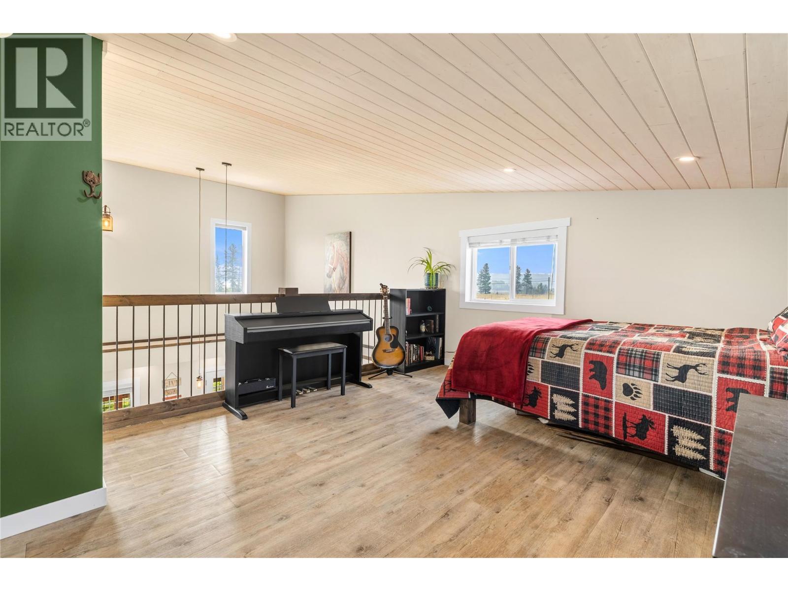 5469 Riverview Frontage Road, Ta Ta Creek, British Columbia  V0B 2H0 - Photo 14 - 10401301