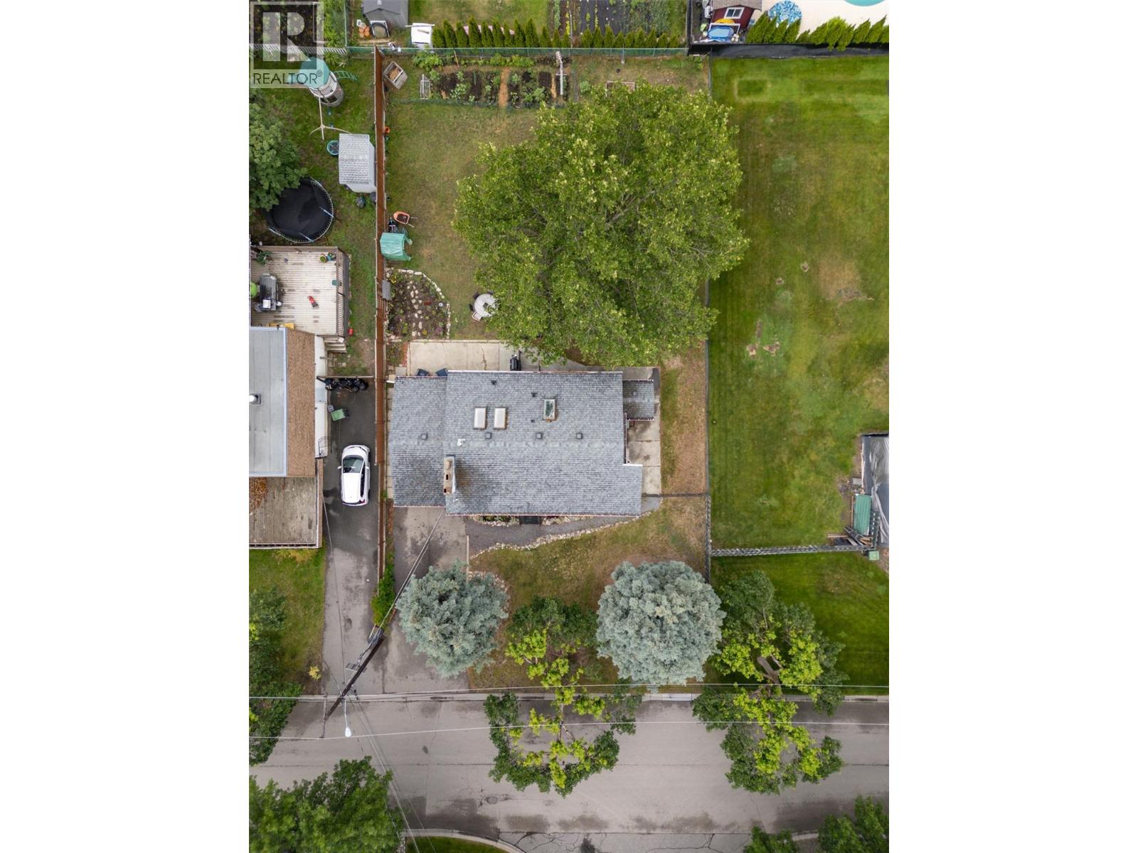 830 Mitchell Road, Kelowna, British Columbia  V1X 3W5 - Photo 40 - 10401352