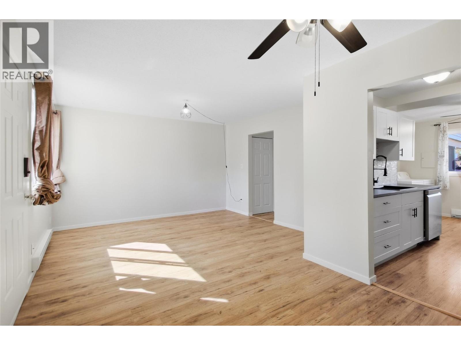 700 Collingwood Drive Unit# 32, Kamloops, British Columbia  V2B 6B9 - Photo 16 - 10401325