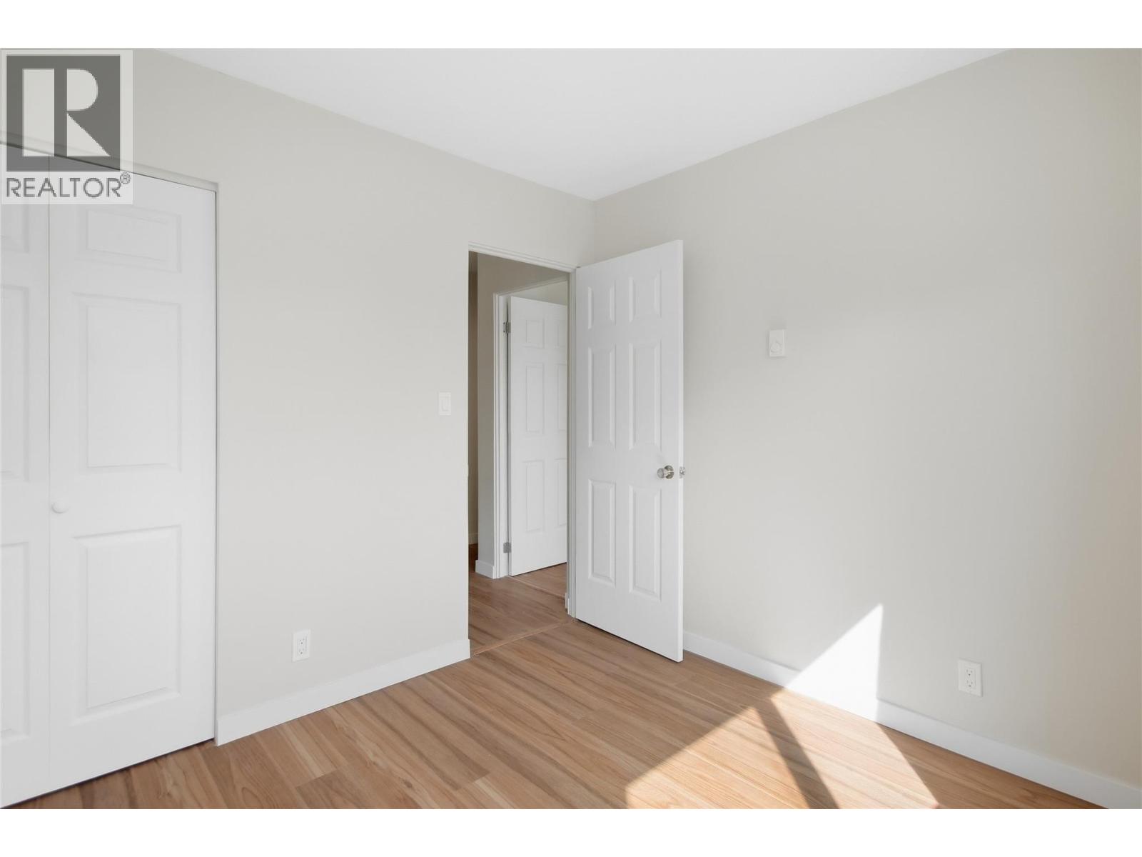 700 Collingwood Drive Unit# 32, Kamloops, British Columbia  V2B 6B9 - Photo 29 - 10401325