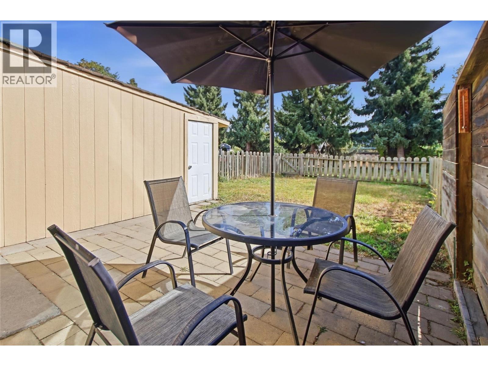 700 Collingwood Drive Unit# 32, Kamloops, British Columbia  V2B 6B9 - Photo 7 - 10401325