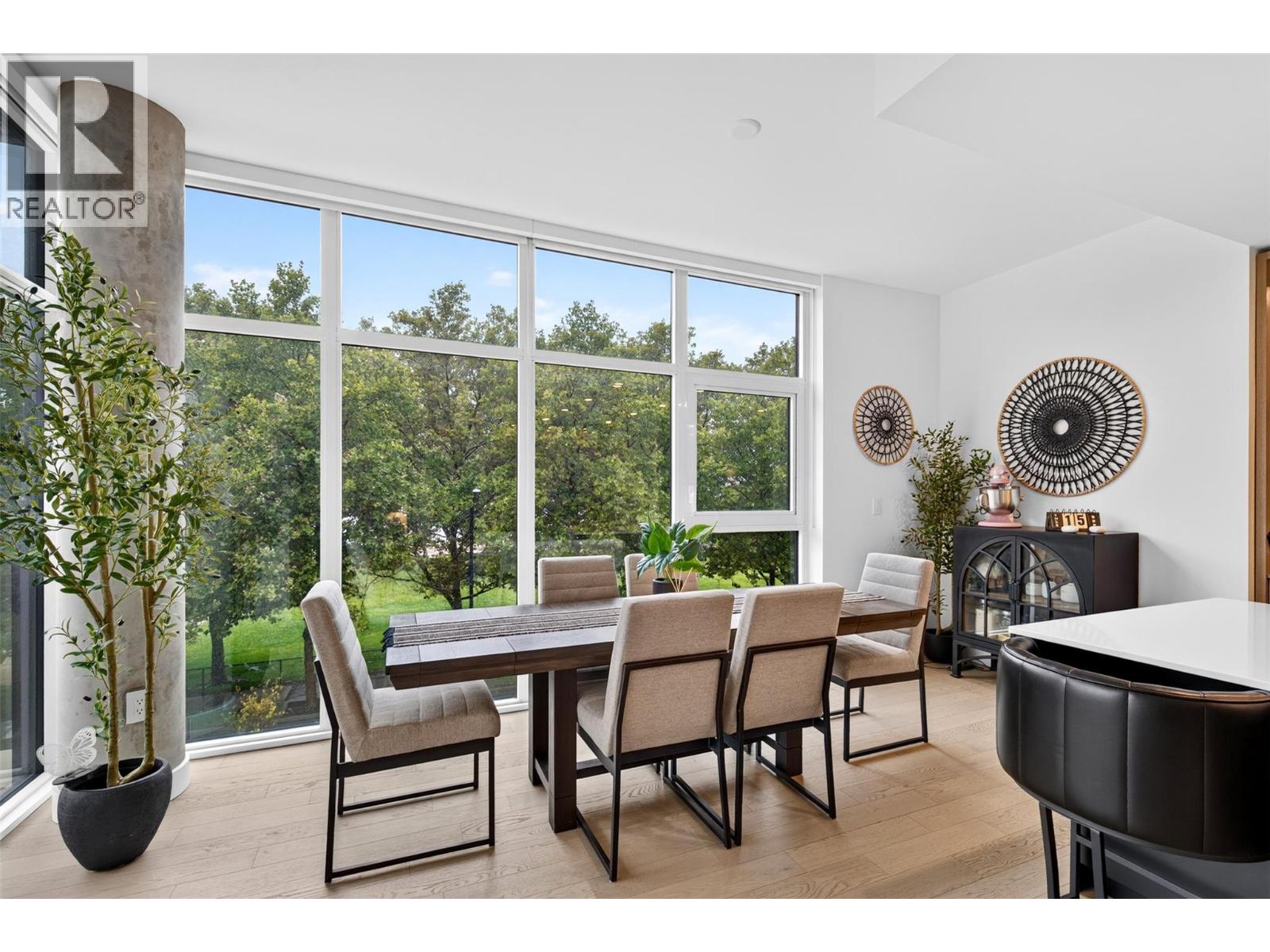 3389 Lakeshore Road Unit# 315, Kelowna, British Columbia  V1W 0G5 - Photo 6 - 10401315