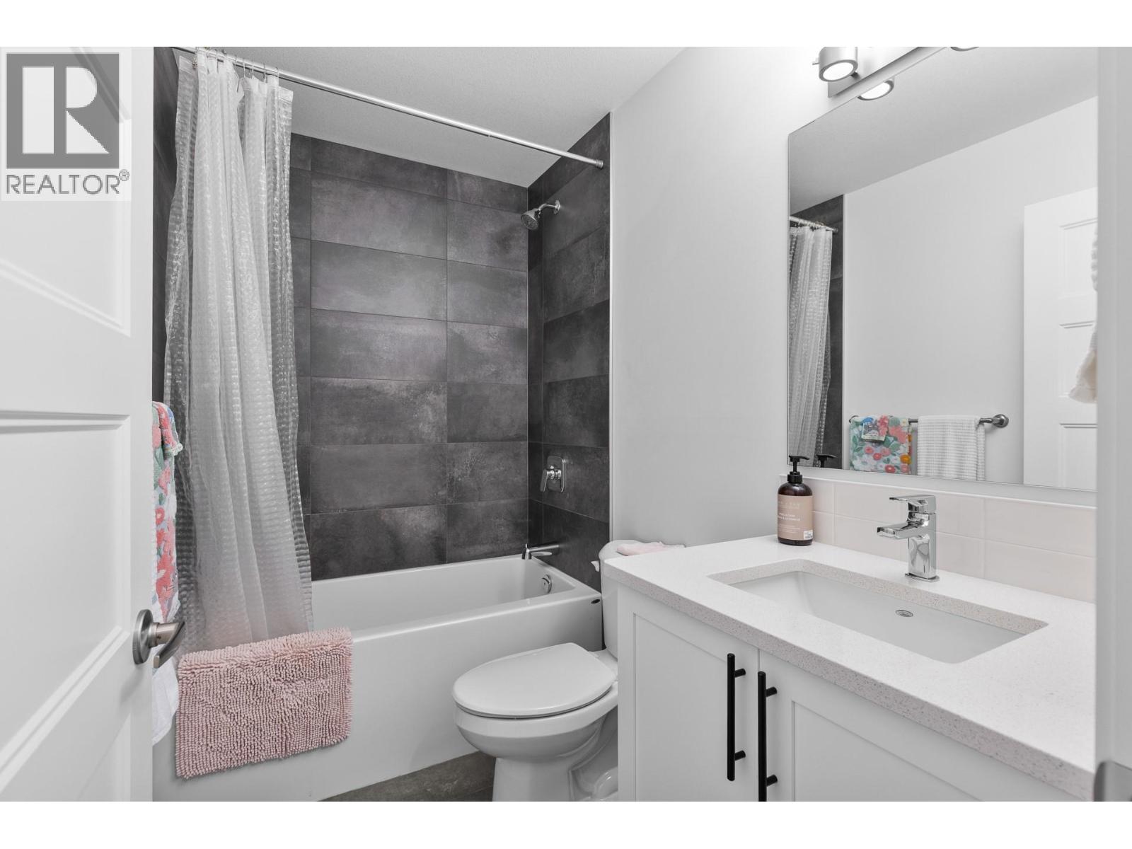 1469 Tower Ranch Drive, Kelowna, British Columbia  V1P 1T8 - Photo 41 - 10401036