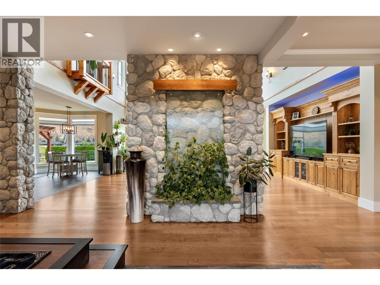 700 Harrington Road, Kamloops, British Columbia  V2B 6T7 - Photo 15 - 10401157