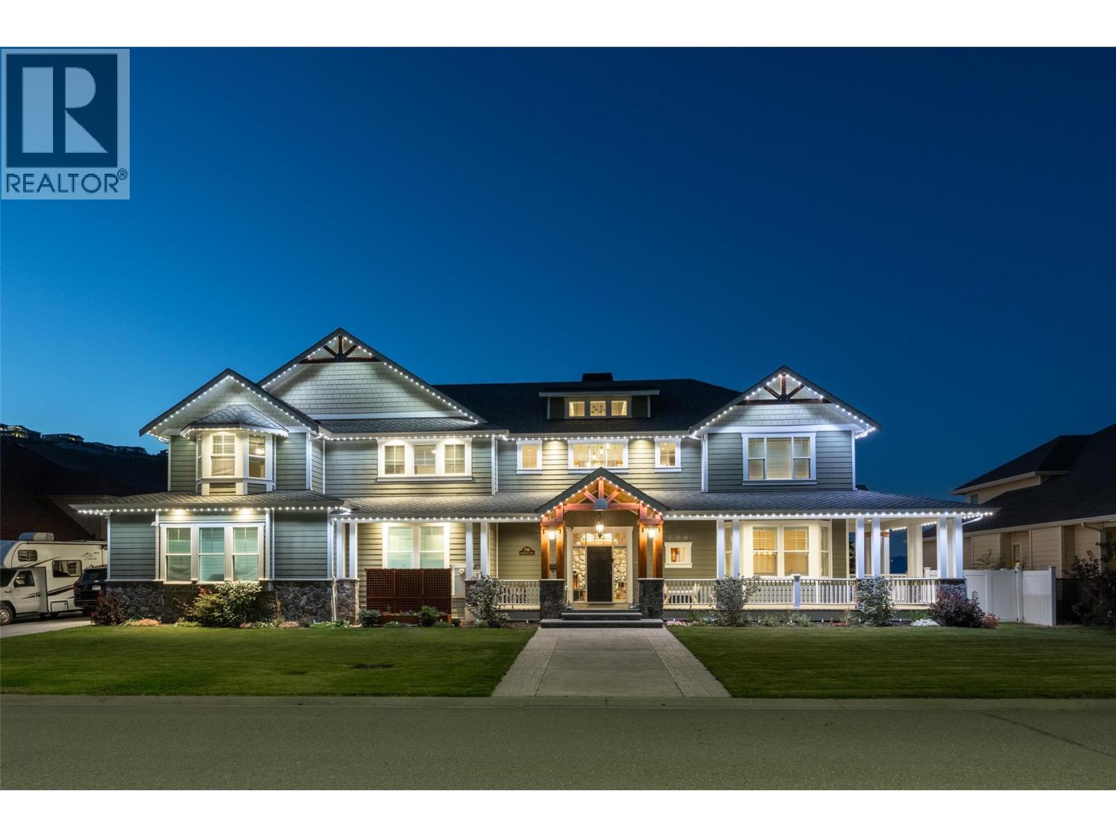 700 Harrington Road, Kamloops, British Columbia  V2B 6T7 - Photo 3 - 10401157