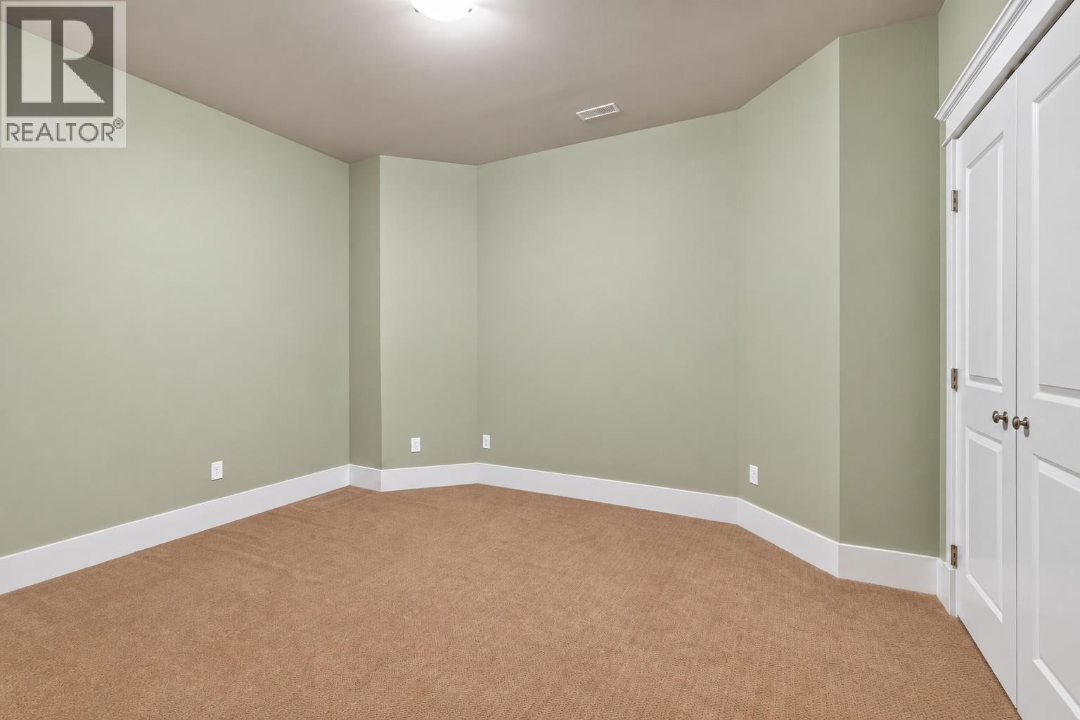 700 Harrington Road, Kamloops, British Columbia  V2B 6T7 - Photo 55 - 10401157