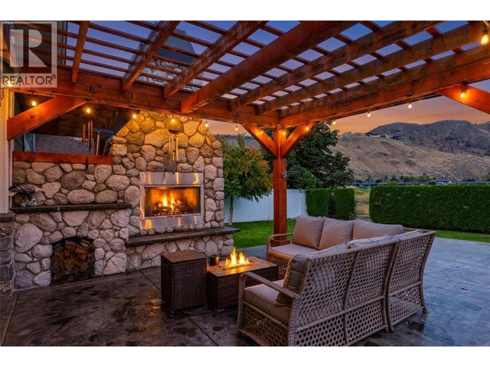 700 Harrington Road, Kamloops, British Columbia  V2B 6T7 - Photo 9 - 10401157