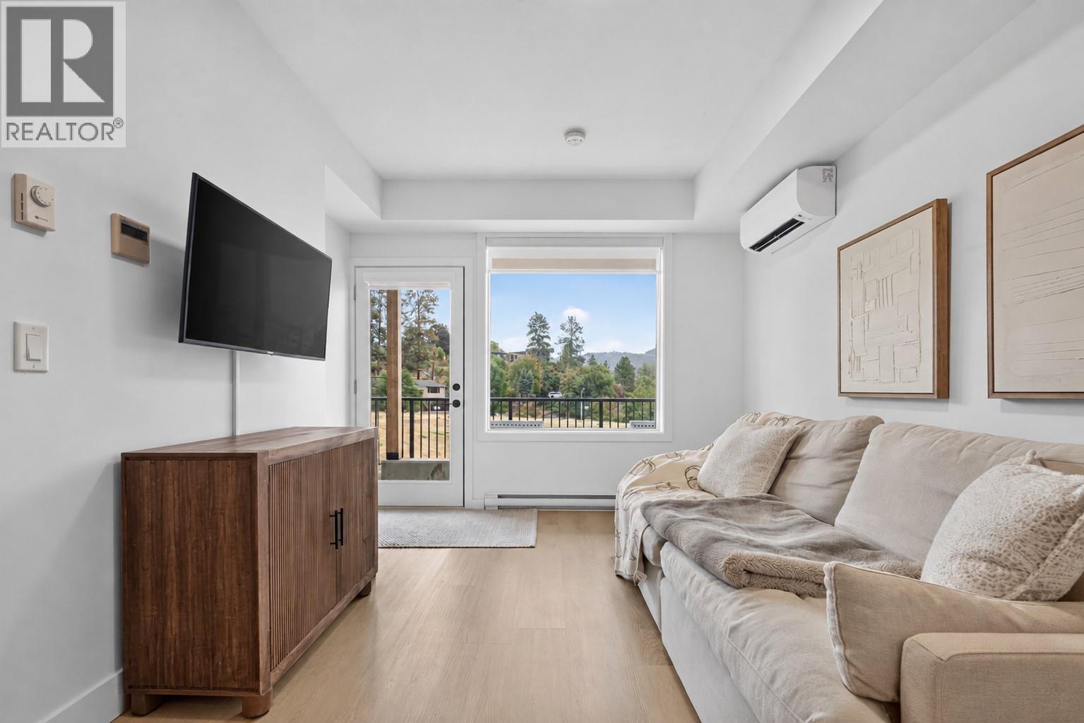 685 Boynton Place Unit# 67, Kelowna, British Columbia  V1V 2Z4 - Photo 1 - 10400592