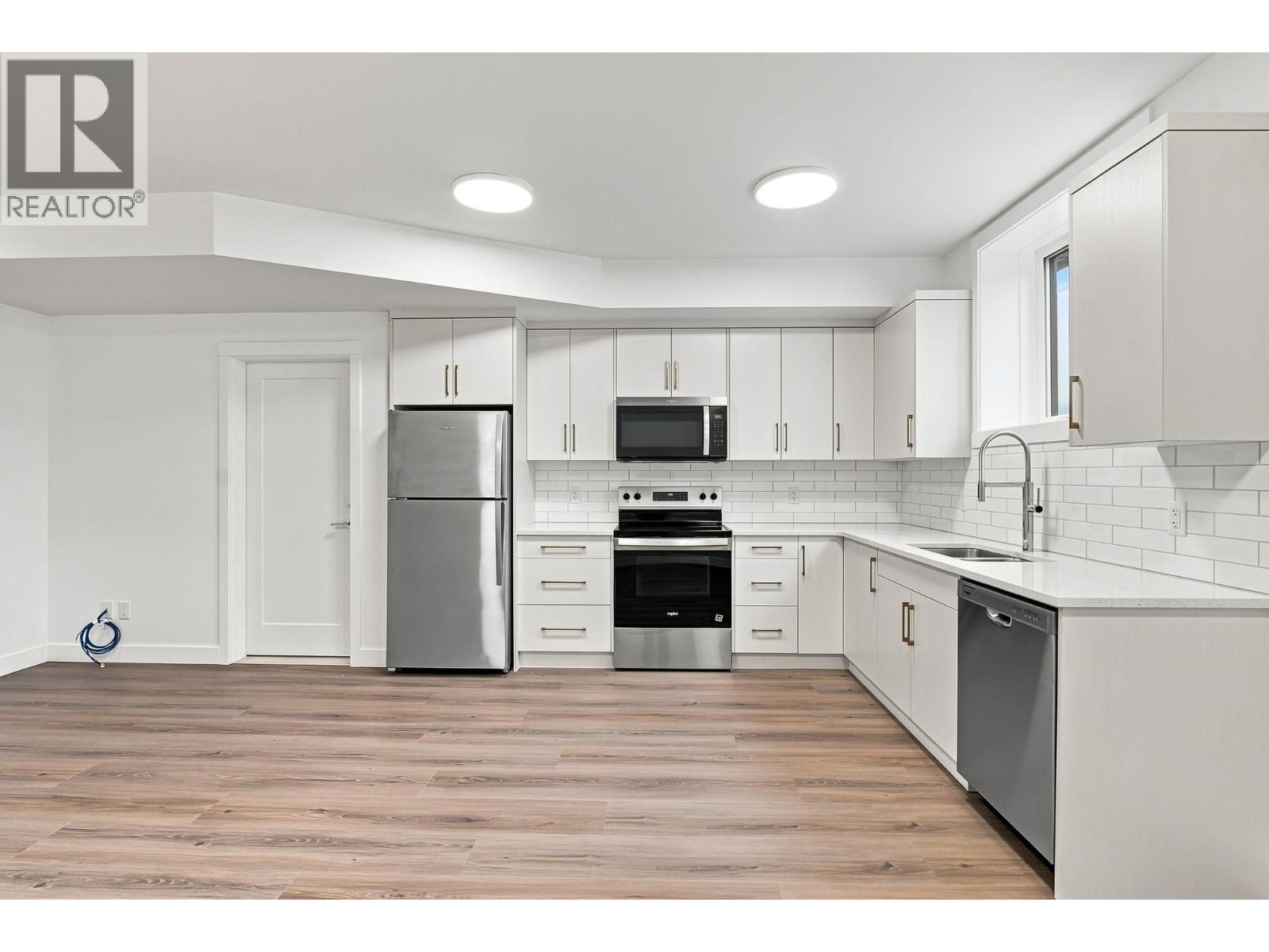 491 Clifton Road N, Kelowna, British Columbia  V1V 1H1 - Photo 34 - 10401249
