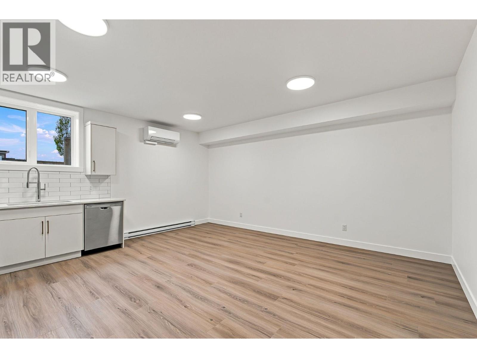 491 Clifton Road N, Kelowna, British Columbia  V1V 1H1 - Photo 37 - 10401249