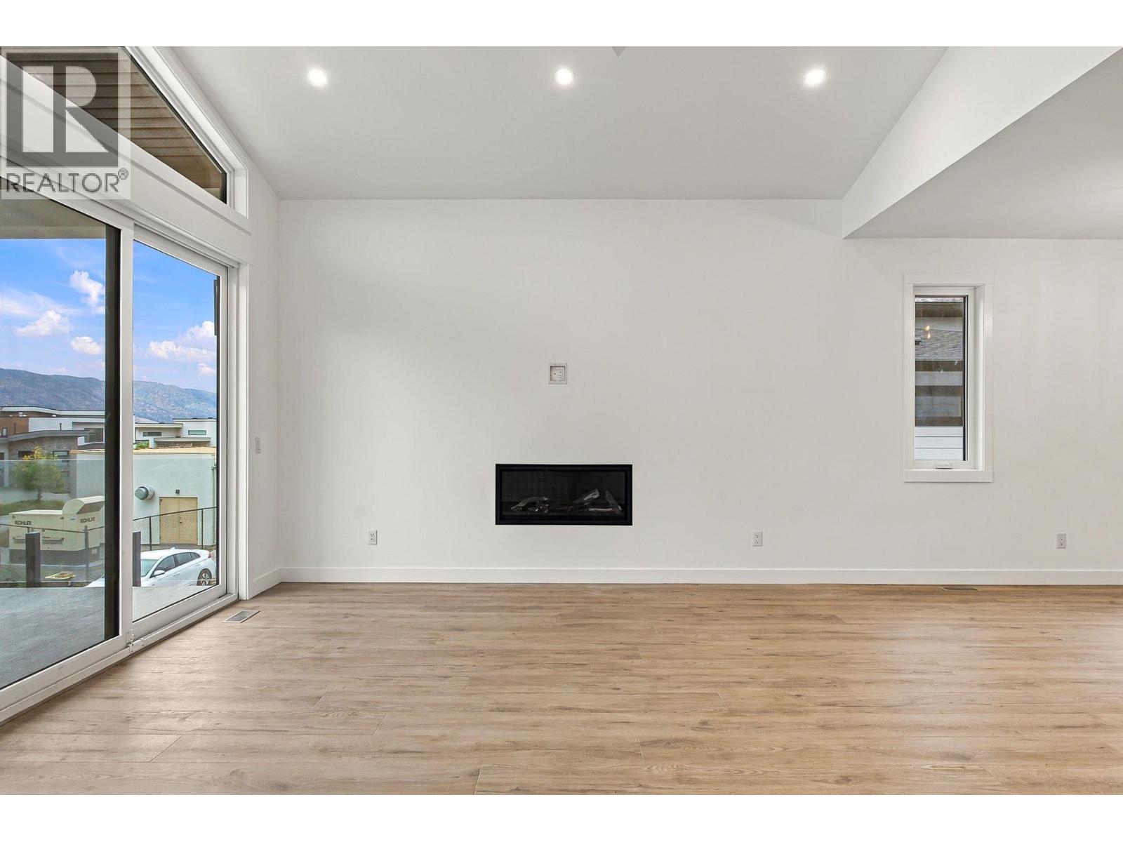 487 Clifton Road N, Kelowna, British Columbia  V1V 1H1 - Photo 15 - 10401244
