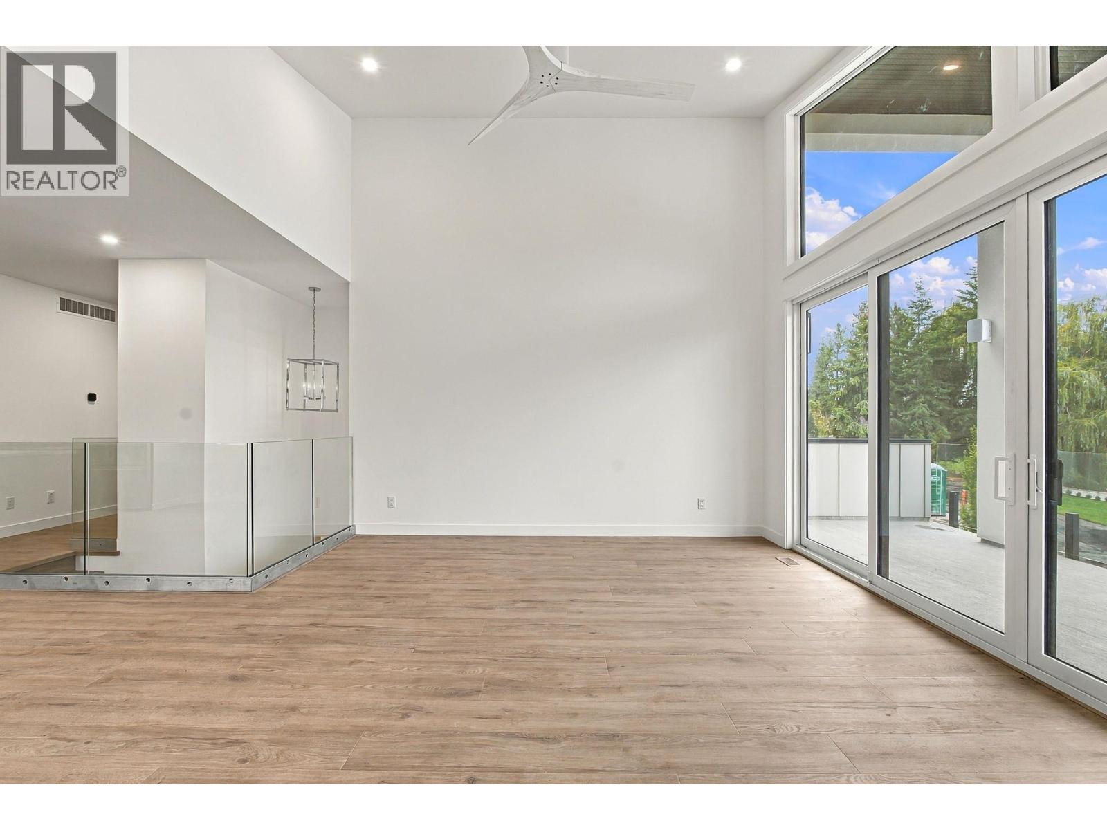 487 Clifton Road N, Kelowna, British Columbia  V1V 1H1 - Photo 18 - 10401244